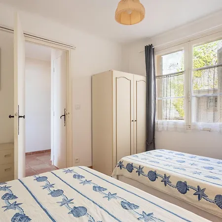 Les Flots By Interhome
