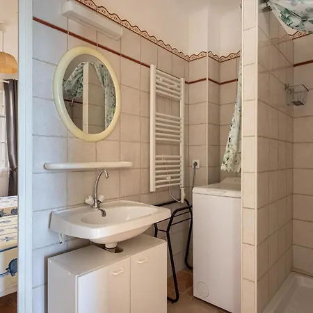 Les Flots By Interhome
